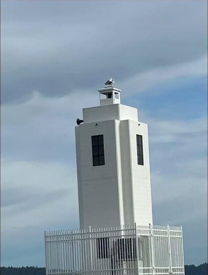 Browns Point Lighthouse