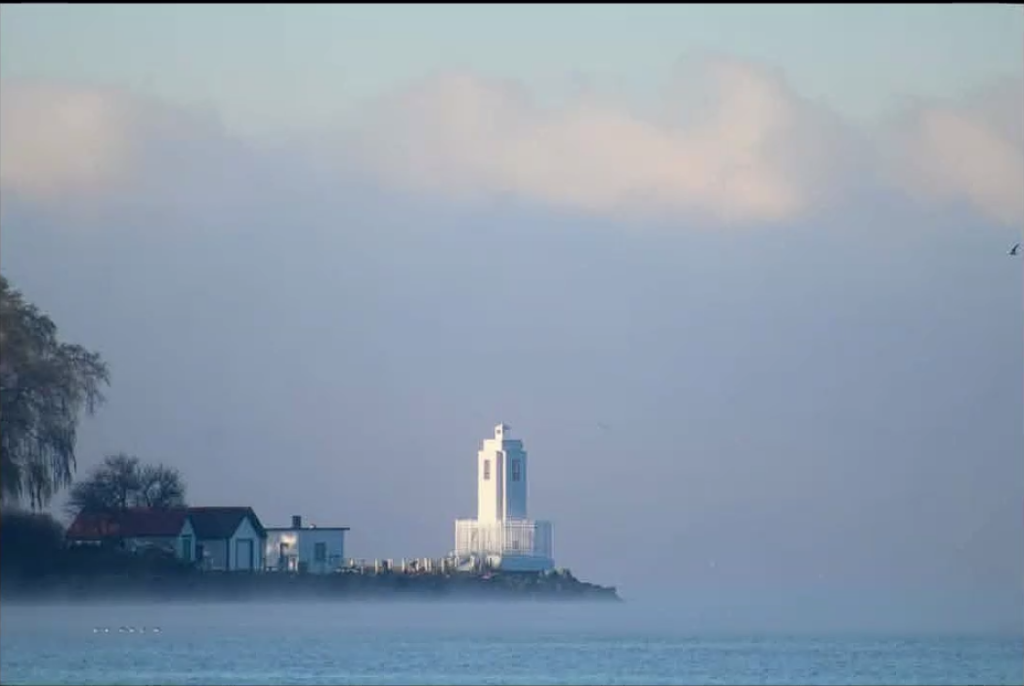 Browns Point Lighthouse in the fog
